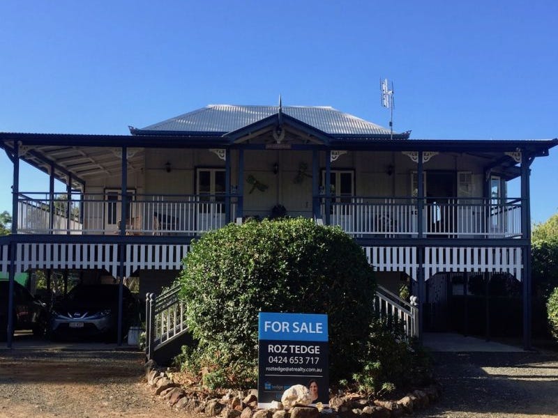 10 Lawson Street, Midge Point, Qld 4799