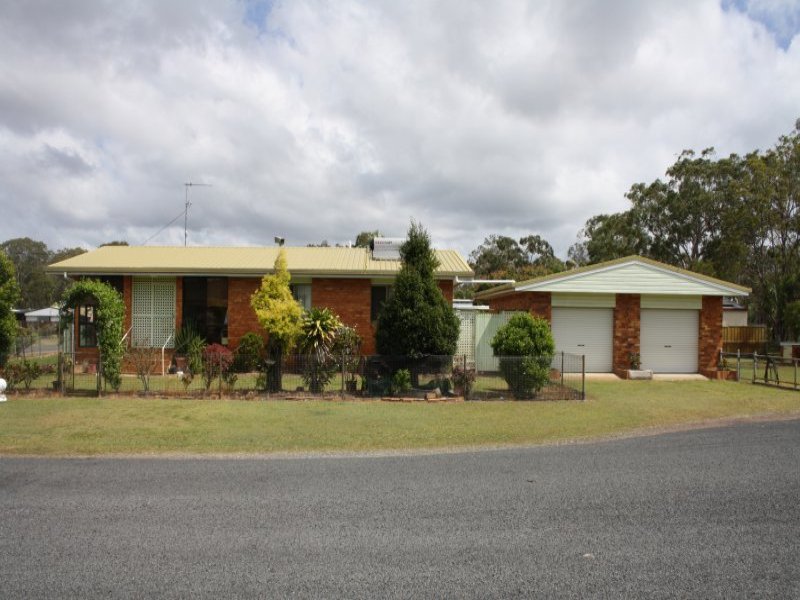 30 Fourth Avenue, Maaroom, QLD 4650