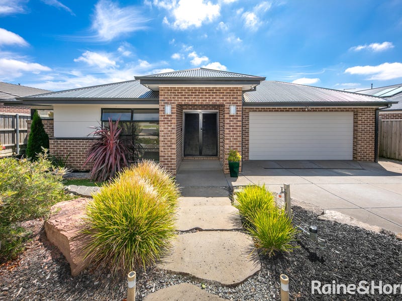 18 Morand Street, Gisborne, Vic 3437 House for Sale