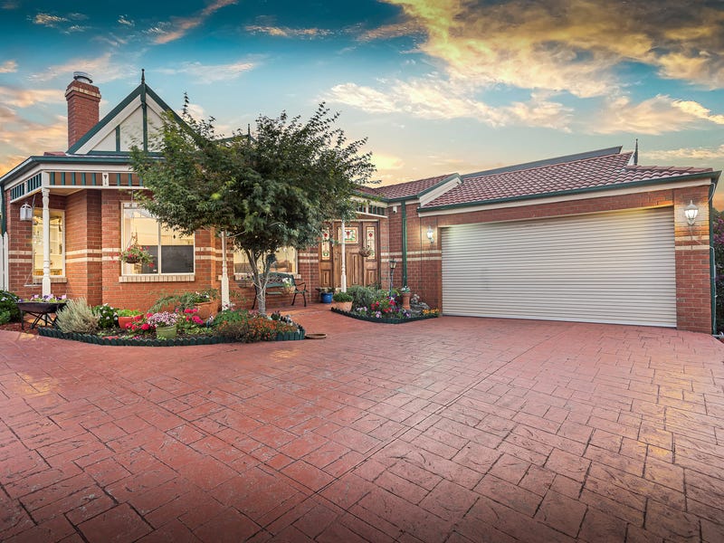 57 Kingsburgh Lane, Lilydale, Vic 3140 Property Details