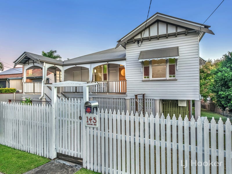 143 Blackstone Road, Silkstone, QLD 4304