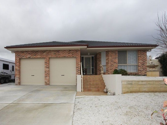 33 Green Valley Road Goulburn NSW 2580