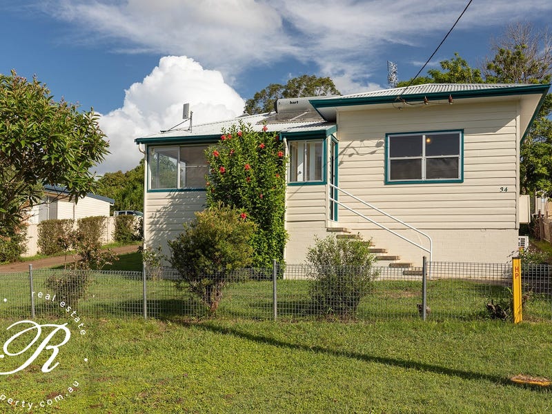 34 Memorial Avenue, Stroud, NSW 2425
