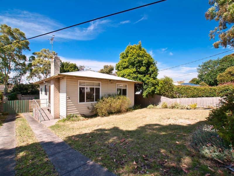 17 Frome Avenue, Frankston, Vic 3199 - Property Details