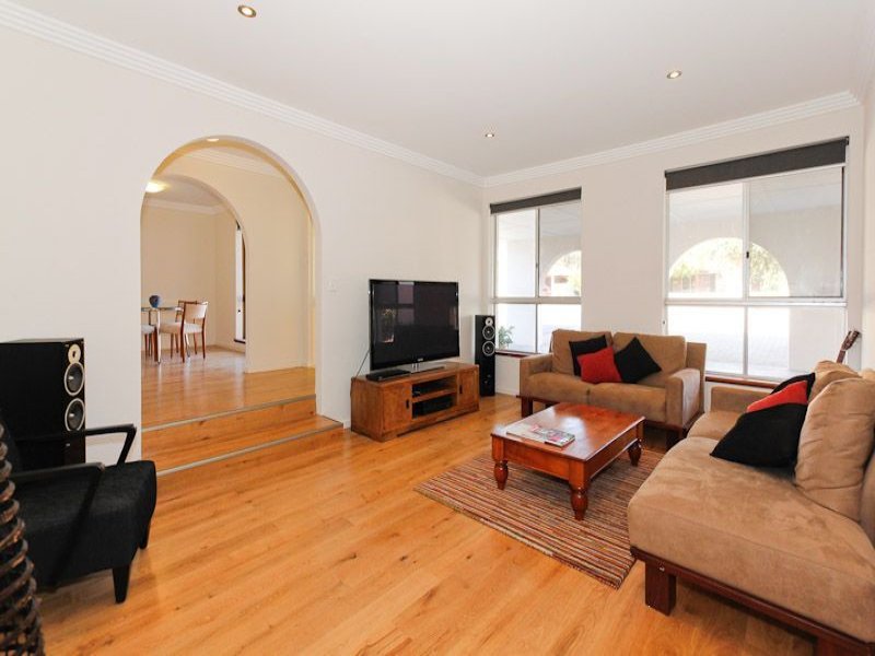 6 Ferris Way, Spearwood, WA 6163