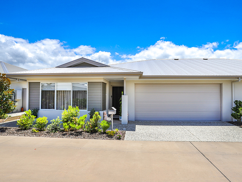 Palm Lake Beachmere Sands Retirement Village at 218 Road