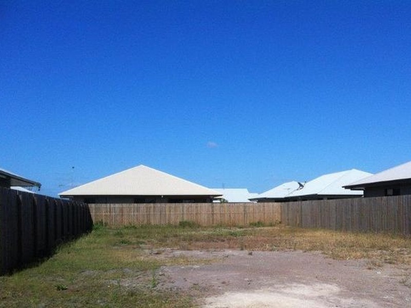 61 Iona Avenue, Burdell, QLD 4818