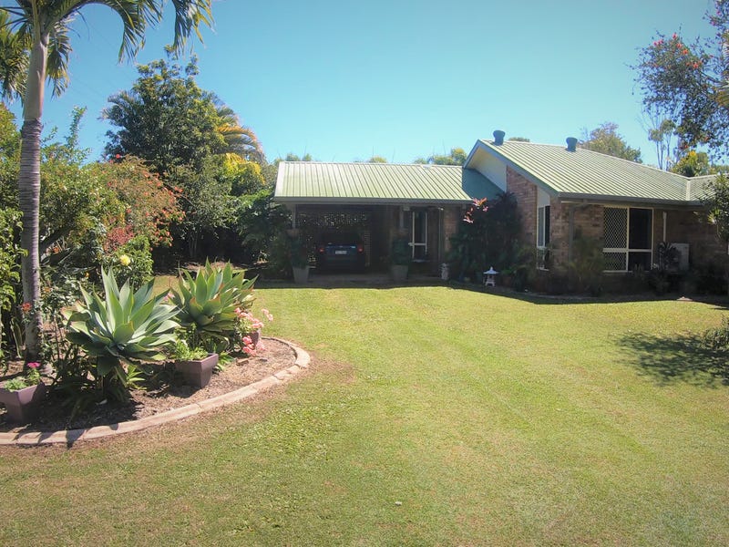 17 Bundesen Avenue, Midge Point, QLD 4799