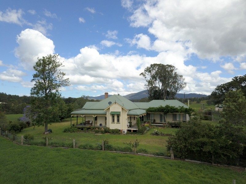 106 Latimores Road, Burrell Creek, NSW 2429