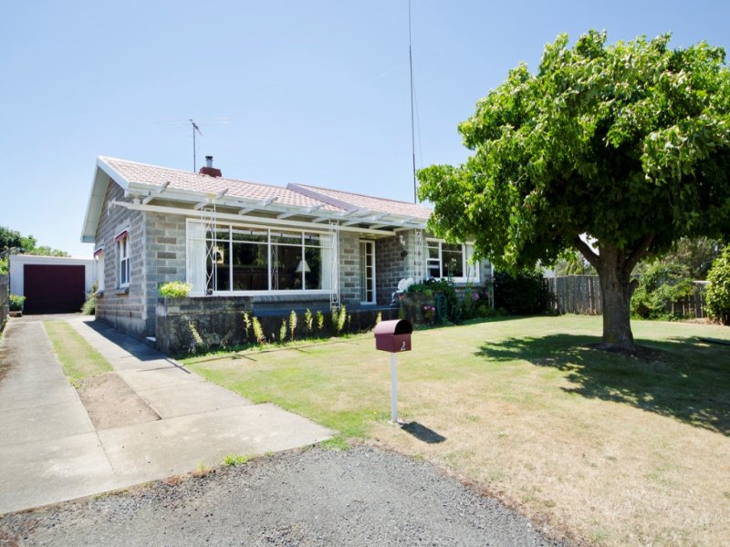 2 & 2A Street, Perth, Tas 7300 Property Details