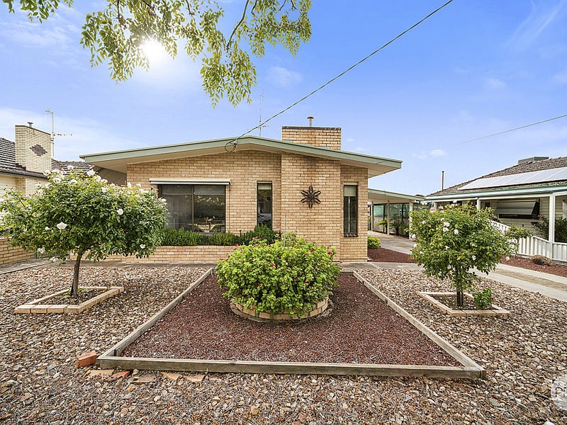 20 Semmens Street, Long Gully, Vic 3550