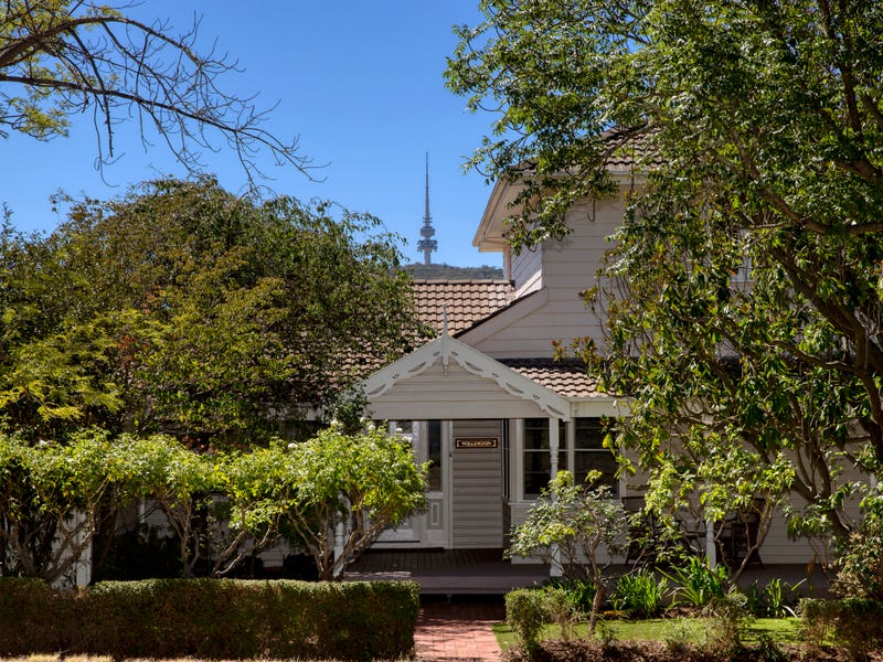 4 Bailey Place, Yarralumla, ACT 2600