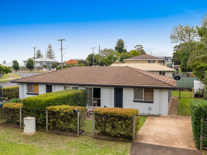 24 Hume Street, North Toowoomba, QLD 4350