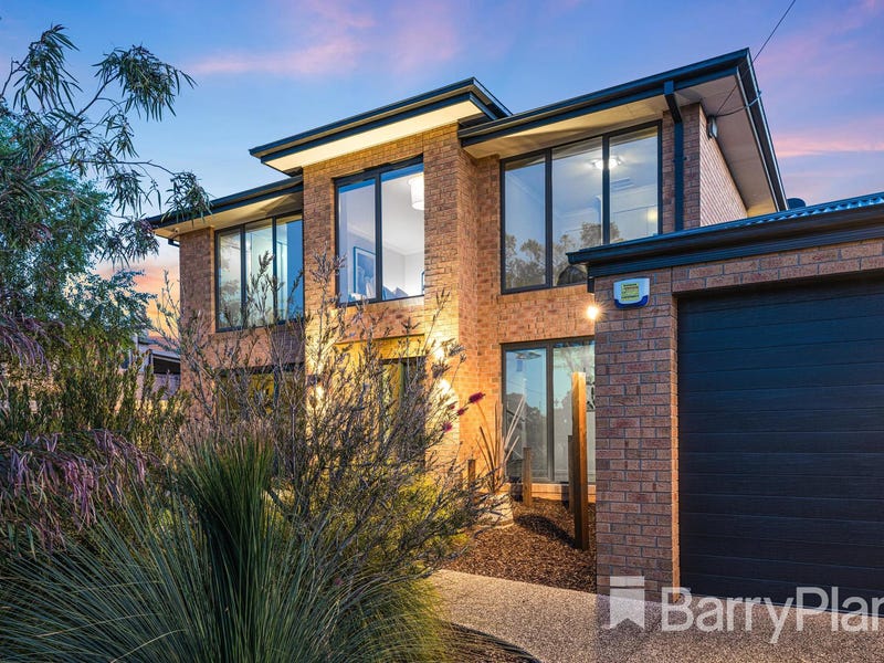 34 Moreton Bay Drive, Highton, Vic 3216 Property Details