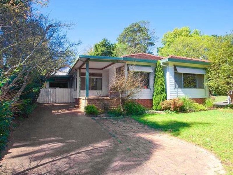 15 Ronald Avenue, Wyoming, NSW 2250