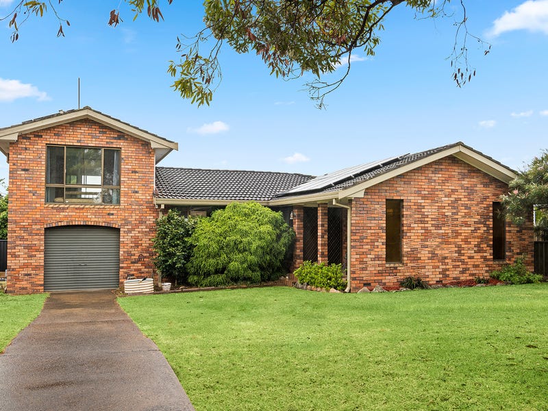 12 Jasmine Drive, Bomaderry, NSW 2541 Property Details