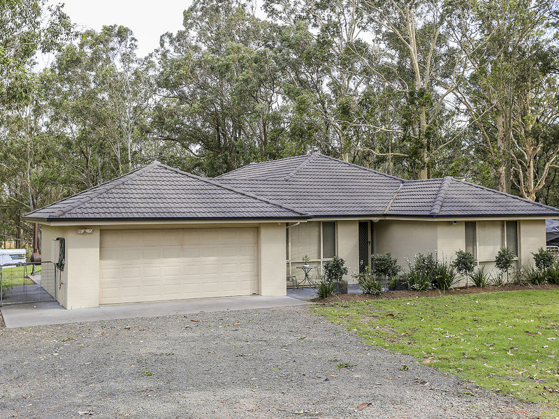 8 Sutton Grove, Branxton, NSW 2335