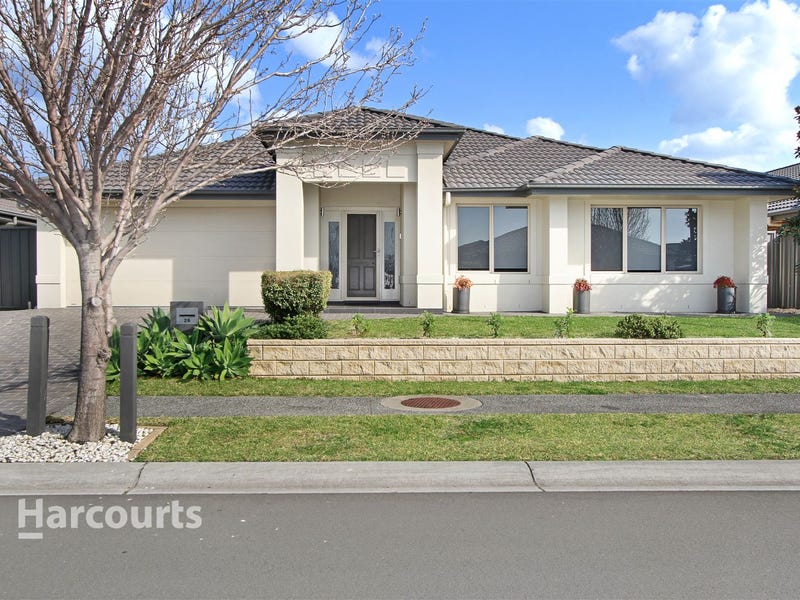 26 Athanlin Avenue, Haywards Bay, NSW 2530