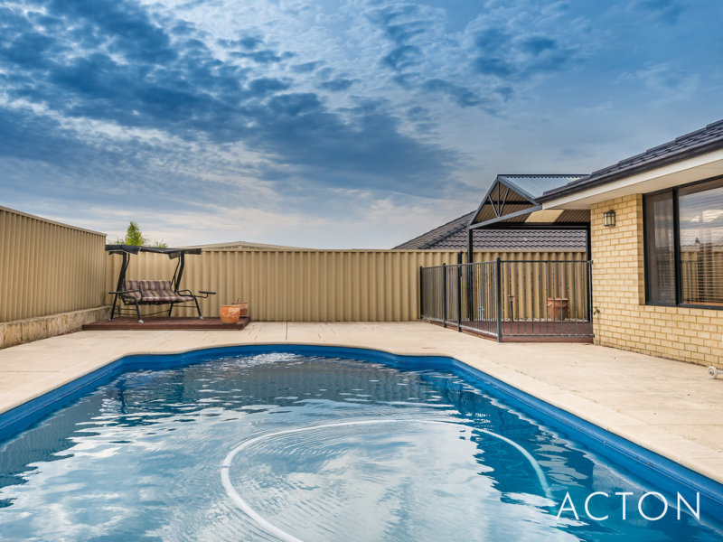 12 Shelford Boulevard, Butler, WA 6036