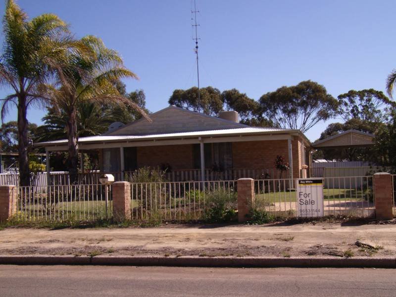 48 Ranfurly Street, Moora, WA 6510 Property Details