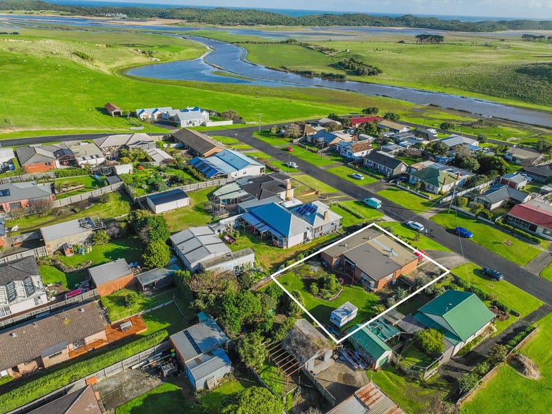 32 Tylden Street, Warrnambool, Vic 3280 House for Sale realestate