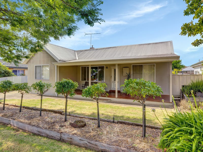 12 Hogan Street, Wangaratta, Vic 3677 House for Sale