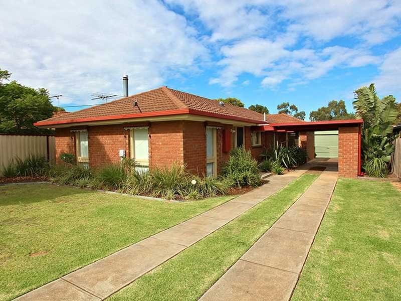 5 Centenary Avenue, Melton, VIC 3337