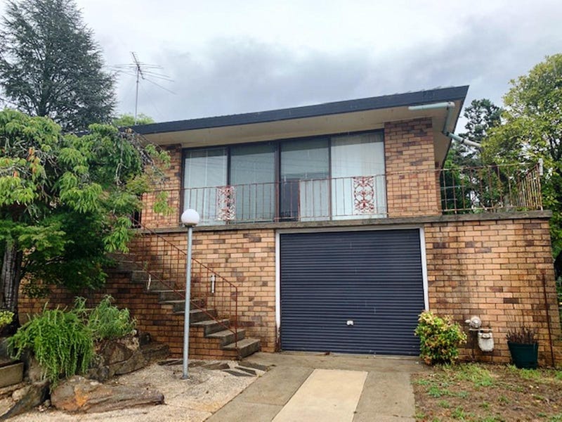 45 Mclaughlin Avenue, Wentworth Falls, NSW 2782