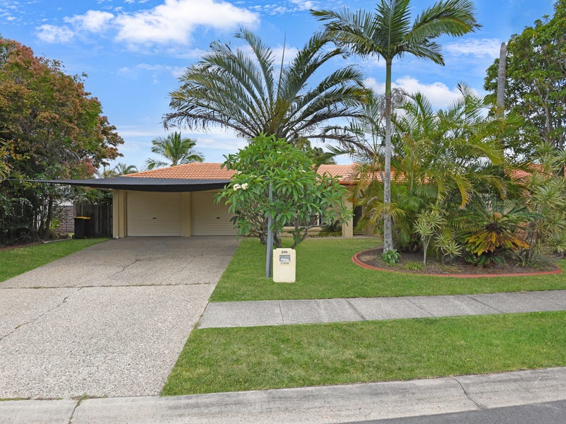 200 Endeavour Drive, Banksia Beach, QLD 4507