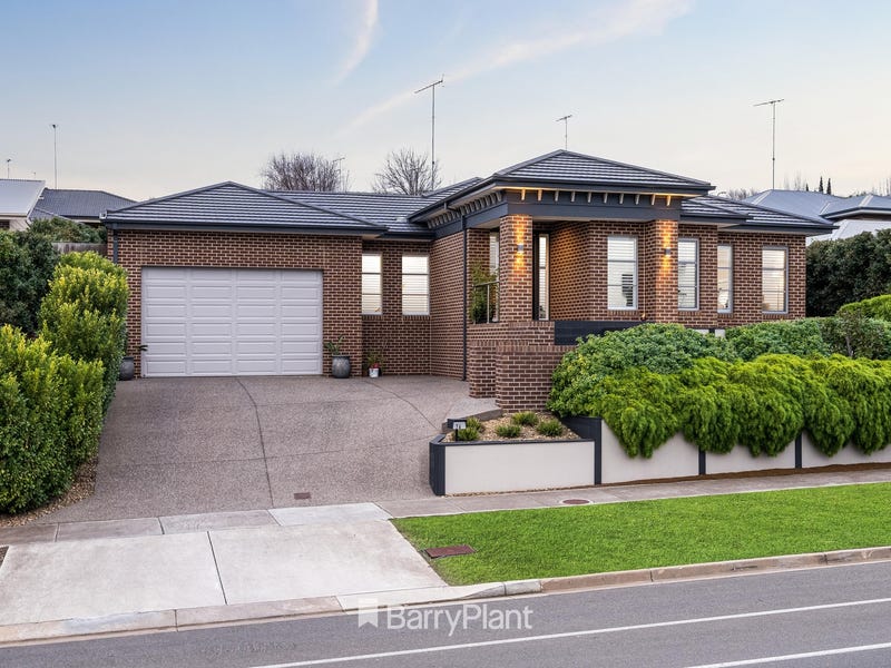 76 Grantham Drive, Highton, Vic 3216 House for Sale