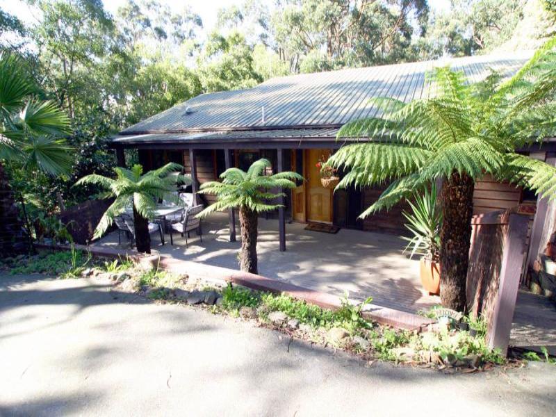 80 Menzies Road, Menzies Creek, VIC 3159