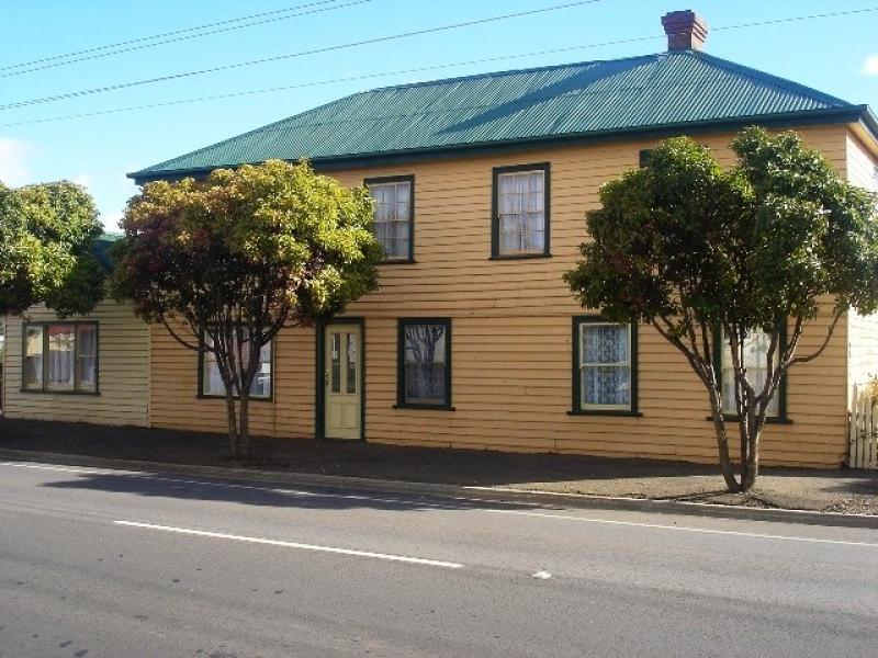 64 Main Street, Cressy, TAS 7302
