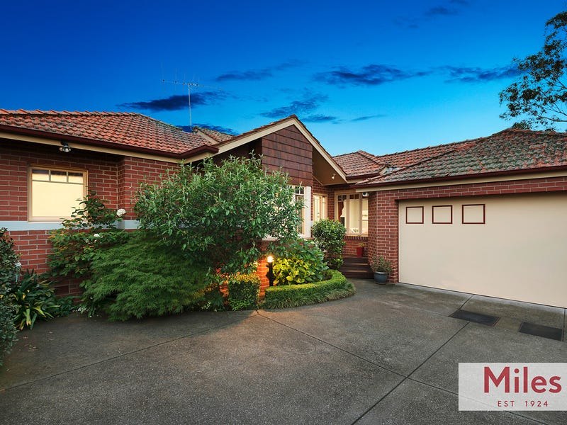 3/18 Belmont Road, Ivanhoe, Vic 3079 Property Details