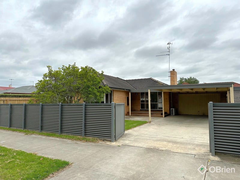 15 Grant Street, Bairnsdale, VIC 3875