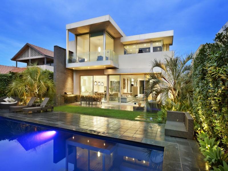 32 DAWSON Avenue, Brighton, Vic 3186 Property Details