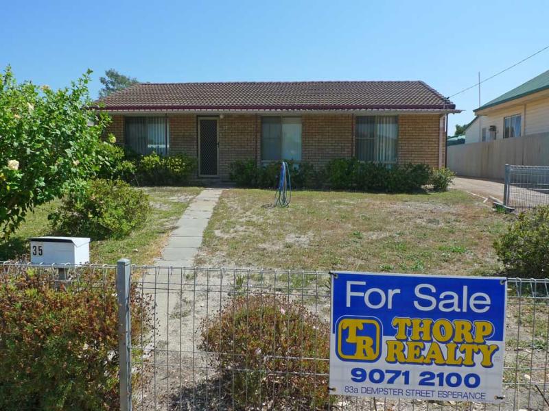 35 LEAKE STREET, Esperance, WA 6450 Property Details