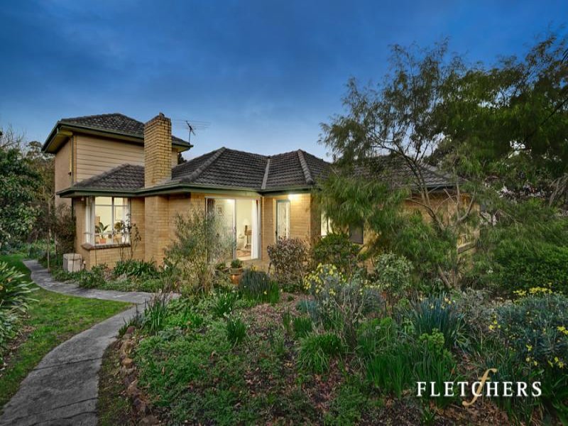 15 Denman Street, Mitcham, Vic 3132 Property Details