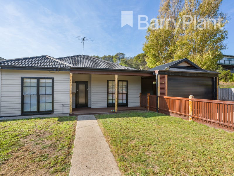 31 Fairhills Drive, Rye, VIC 3941