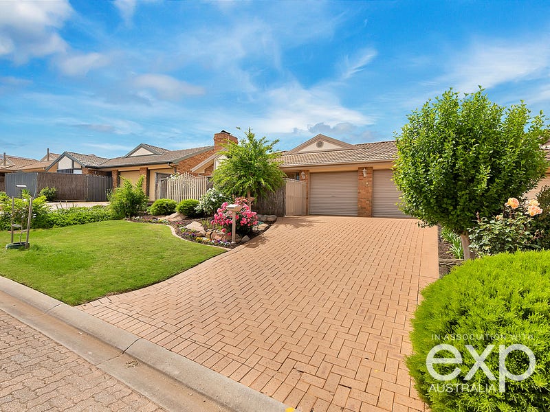 17 Courtney Place, Golden Grove, SA 5125
