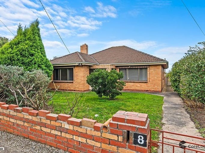 8 Herne Street, Manifold Heights, VIC 3218