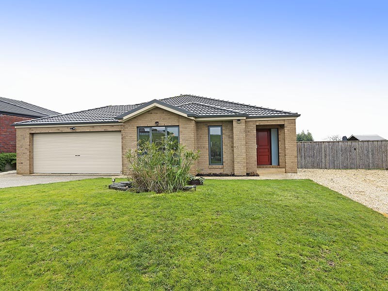 3 Harris Road, Elliminyt, Vic 3250 Property Details