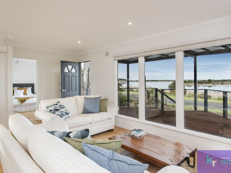 84 Island View Drive, Clayton Bay, SA 5256 84 Island View Drive, Clayton Bay, SA 5256