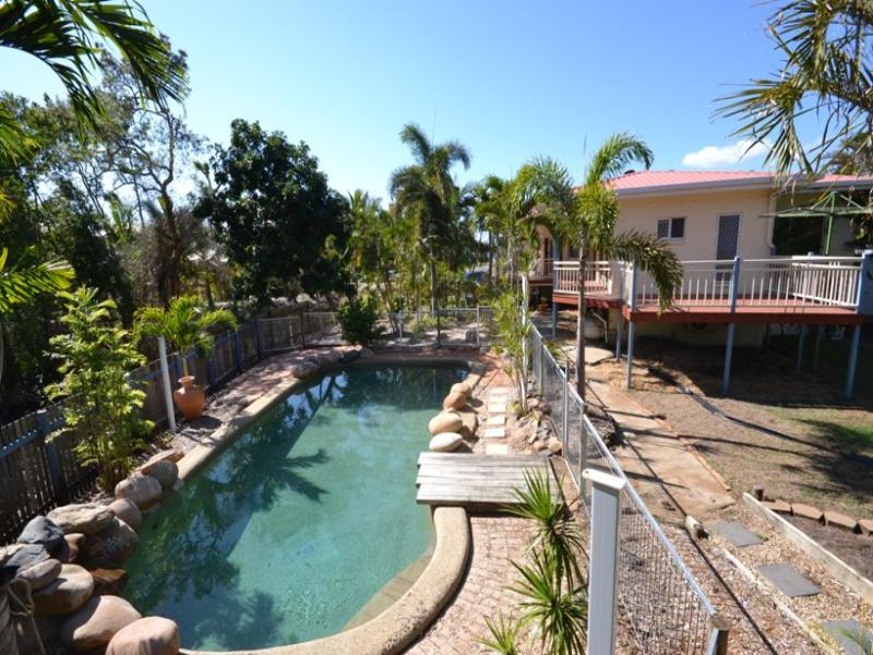 123 Coutts Drive, Bushland Beach, QLD 4818