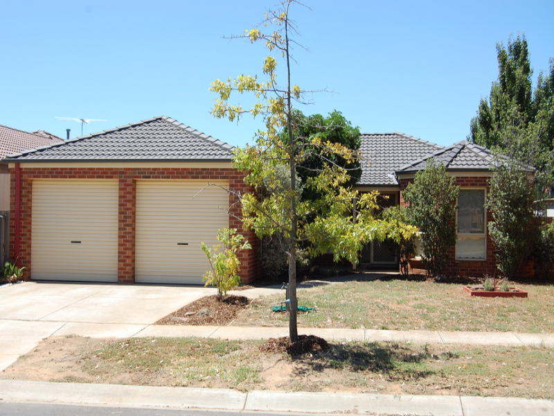 22 Conquest Drive, Werribee, Vic 3030 Property Details