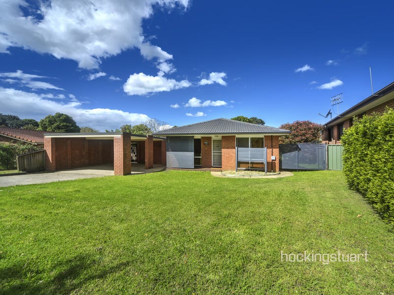 41 Yeovil Drive, Bomaderry, NSW 2541