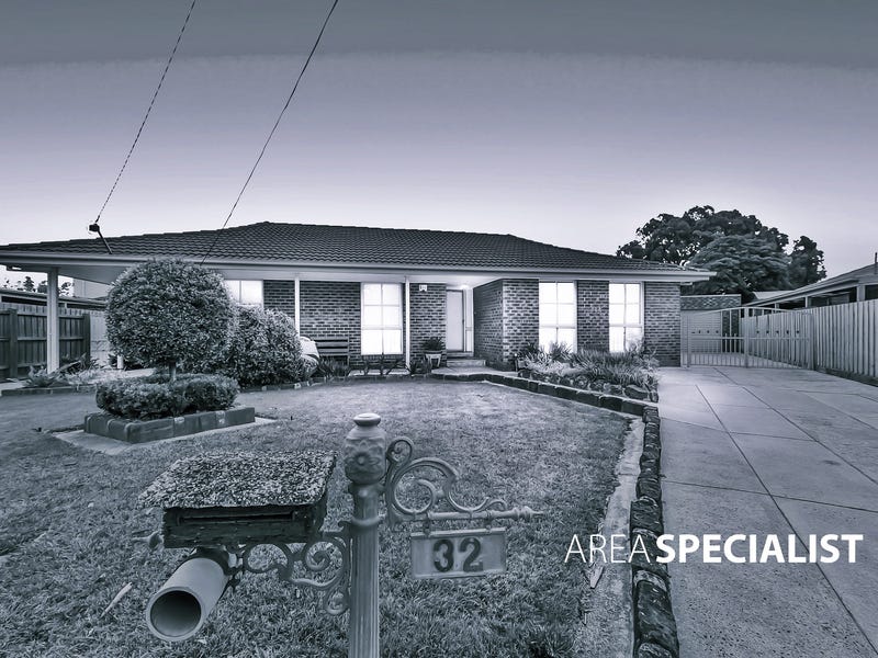 32 Elmsford Court, Keysborough, VIC 3173