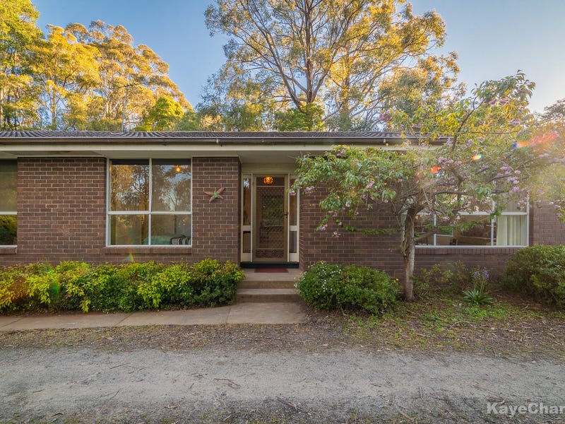 62 Beaconsfieldemerald Road, Emerald, VIC 3782