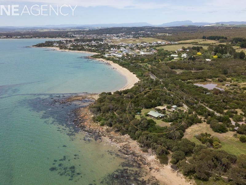 2 Larooma Road, Hawley Beach, Tas 7307 House for Sale