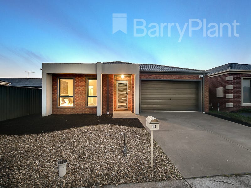14 Beech Street, Pakenham, VIC 3810