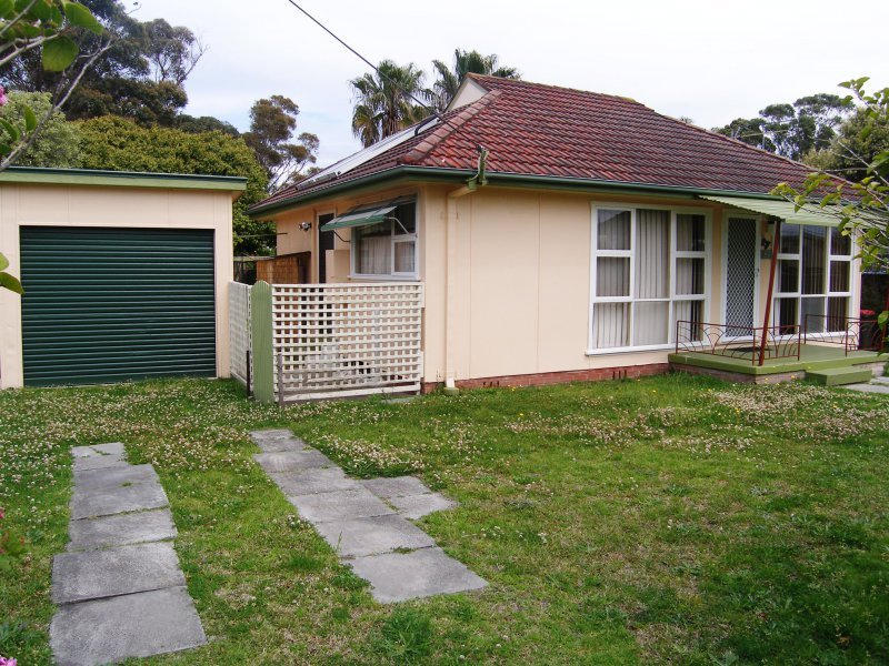 34 Adelaide Street, Greenwell Point, NSW 2540